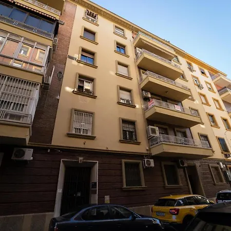 Apartment Larra Nervion Subway Tranvia *