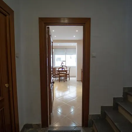 Apartment Larra Nervion Subway Tranvia *