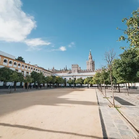 Apartment Larra Nervion Subway Tranvia Seville