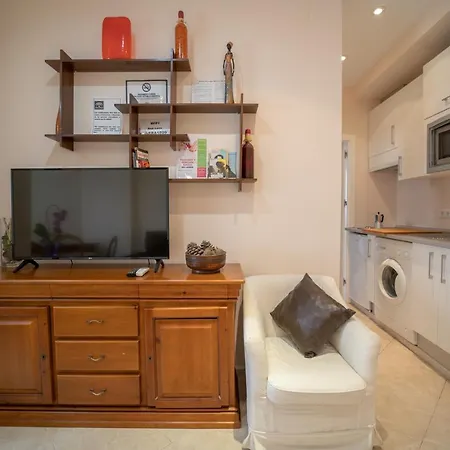 Apartment Larra Nervion Subway Tranvia