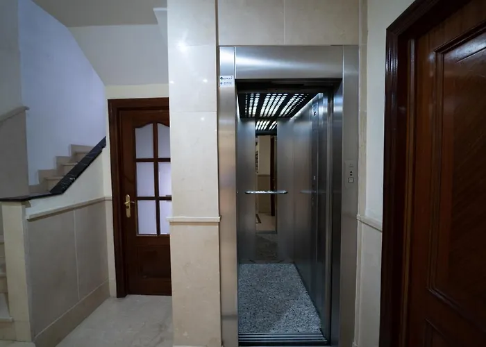 Larra Nervion Subway Tranvia